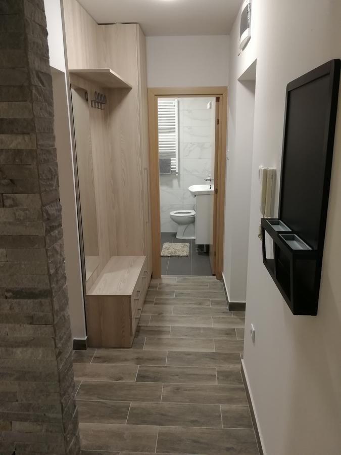 Apartment Oasis Banovo Brdo-Ada Ciganlija Belgrad Exteriör bild